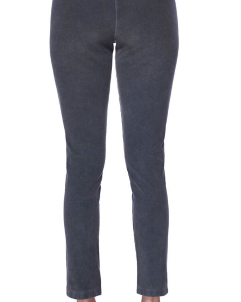 Back of a model wearing a size XL High Waisted Leggings In Gray in Gray by french kyss. | dia_product_style_image_id:360124